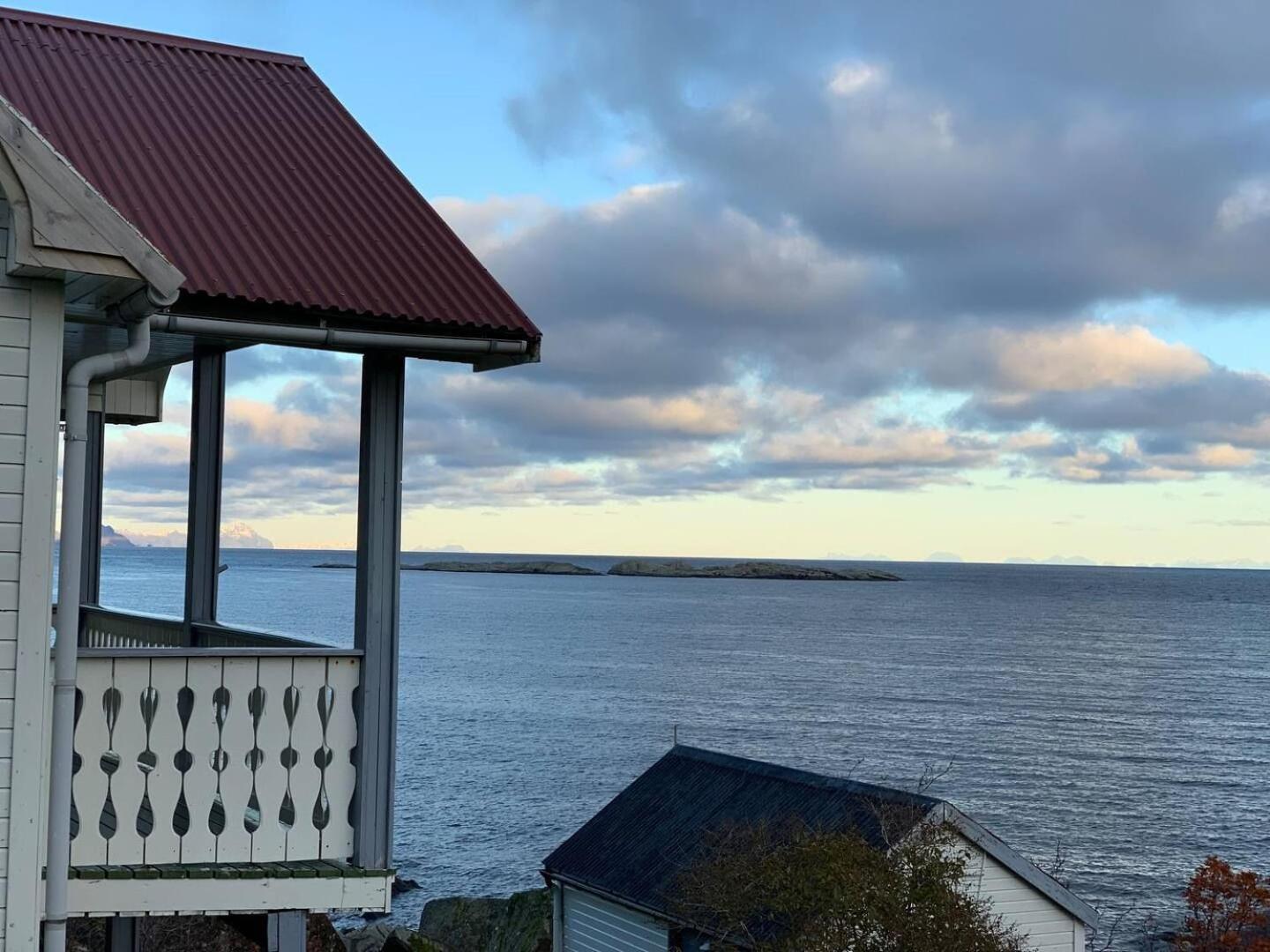 הוילה House By The Sea Reine, Lofoten מראה חיצוני תמונה