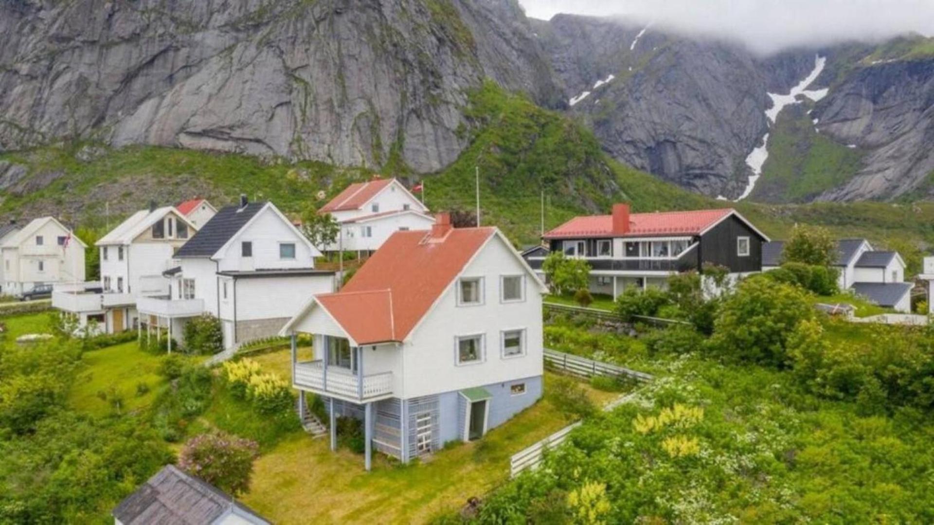 הוילה House By The Sea Reine, Lofoten מראה חיצוני תמונה